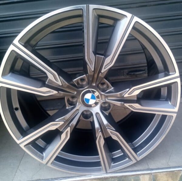 Size 20 Grey Silver Offset Rims for BMW (4pcs)