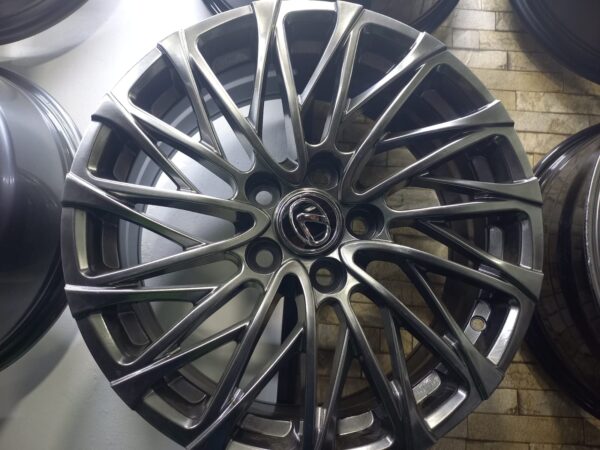 Size 17 Lexus Grey Offset Rims (4pcs)