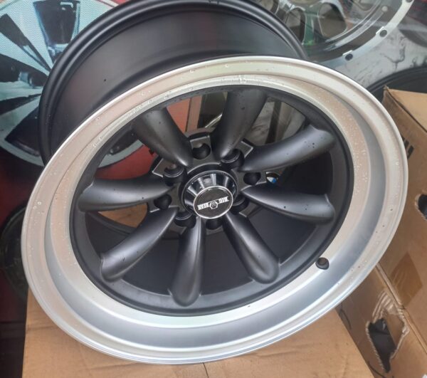 Size 15 Grey Silver Offset Rims for Axio, Probox, NZE, Demio, Nissan Note(4pcs)