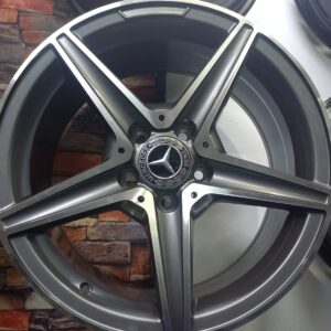Size 18 Grey Offset Rims for Mercedes-Benz (4pcs)