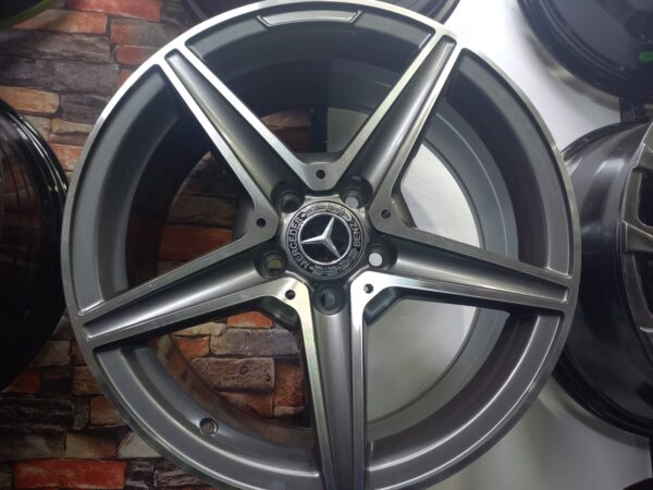 Size 18 Grey Offset Rims for Mercedes-Benz (4pcs)