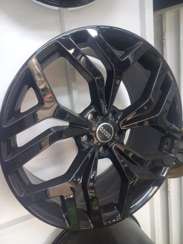 Size 22 Black Offset Rims for Range Rover (4pcs)