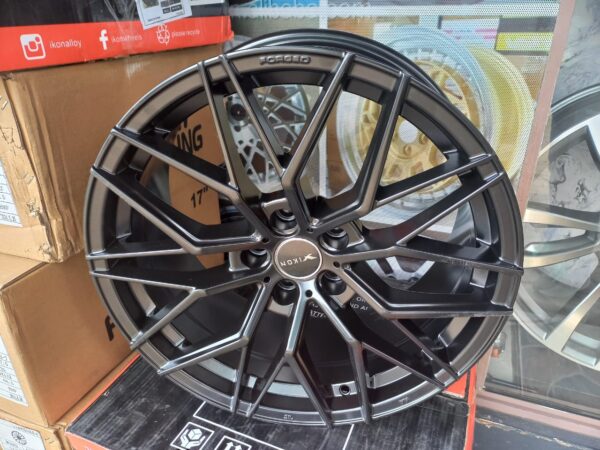 Size 18 Hyper Black Offset Rims for Audi, Mark X, Skyline, Honda CR-V (4pcs)